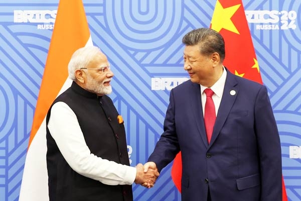 Narendra Modi meets Chinese President Xi Jinping