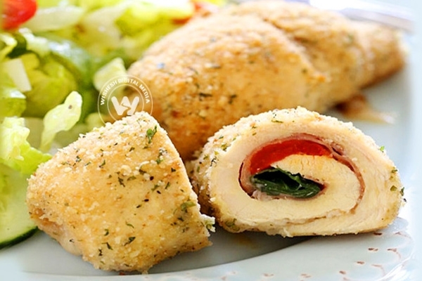 Baked Chicken Slices for Christmas},{Baked Chicken Slices for Christmas