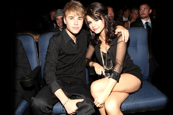 Justin Bieber and Selena Gomez in an open relationship?},{Justin Bieber and Selena Gomez in an open relationship?