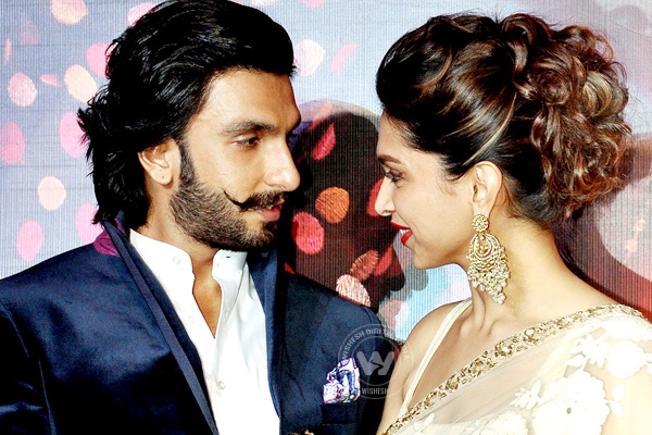 Ranveer Singh to die for Deepika Padukone},{Ranveer Singh to die for Deepika Padukone