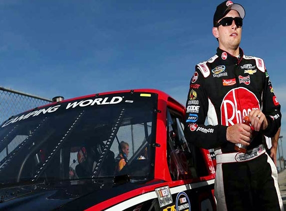 James Buescher fastest in first Kansas Truck practice