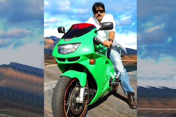 Pawan Kalyan gets a superbike for Gopala Gopala},{Pawan Kalyan gets a superbike for Gopala Gopala