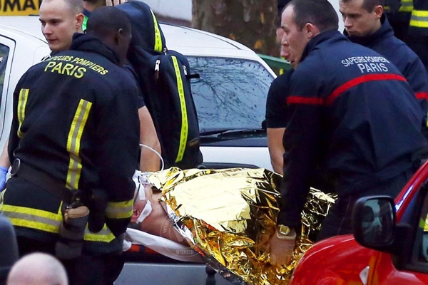 Fresh firing in Southern Paris},{Fresh firing in Southern Paris