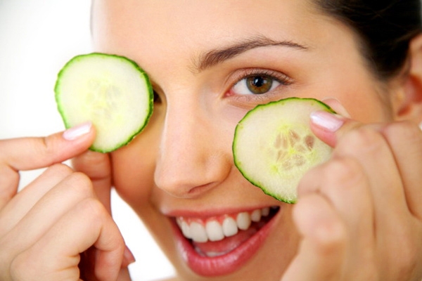 Ways to remove dark circles at home},{Ways to remove dark circles at home
