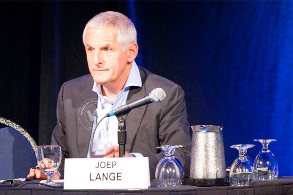 Did world lose the cure for AIDS in MH17 crash?},{Did world lose the cure for AIDS in MH17 crash?