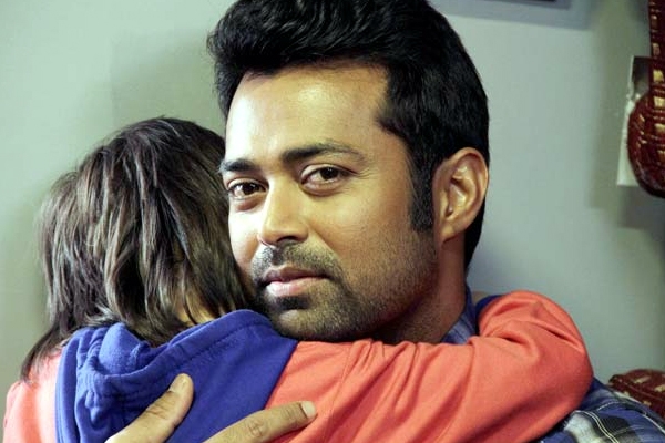 Leander Paes caught in parental tangle},{Leander Paes caught in parental tangle
