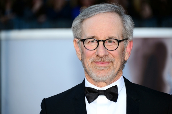 Steven Spielberg starts shooting for new film in Brooklyn},{Steven Spielberg starts shooting for new film in Brooklyn