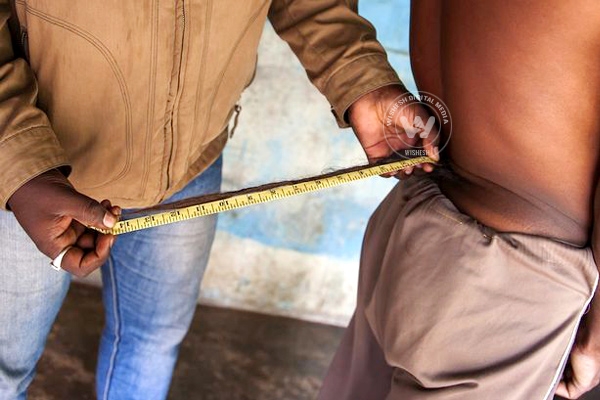 Meet the man who claims to be Lord Hanuman},{Meet the man who claims to be Lord Hanuman